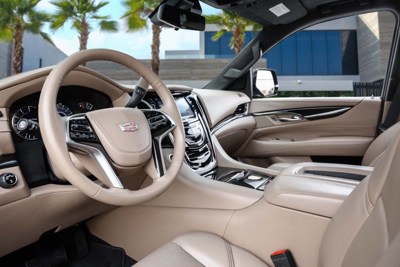 Cadillac Escalade Platinum | 3,819 P.M  | 0% Downpayment | Excellent Condition!