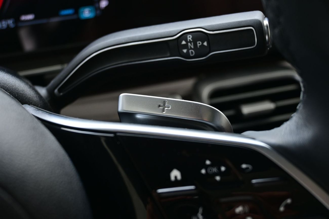 Mercedes-Benz GLS 450 4MATIC Mercedes GLS 450 SUV, 3.0L Turbo In-Line 6 with Mild Hybrid, Model 2024