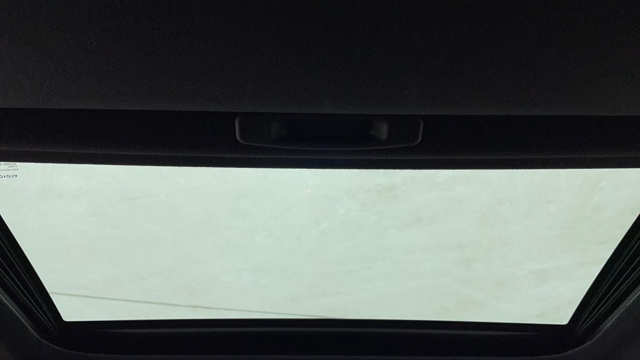 تويوتا كورولا كروس GLI 1.8 | بدون دفعة مقدمة | اختبار القيادة في المنزل