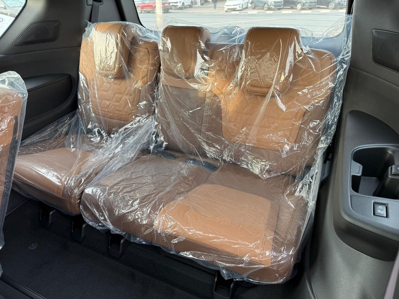 نيسان باترول LE Platinum City 3.5L 2026 black inside Tan  interior