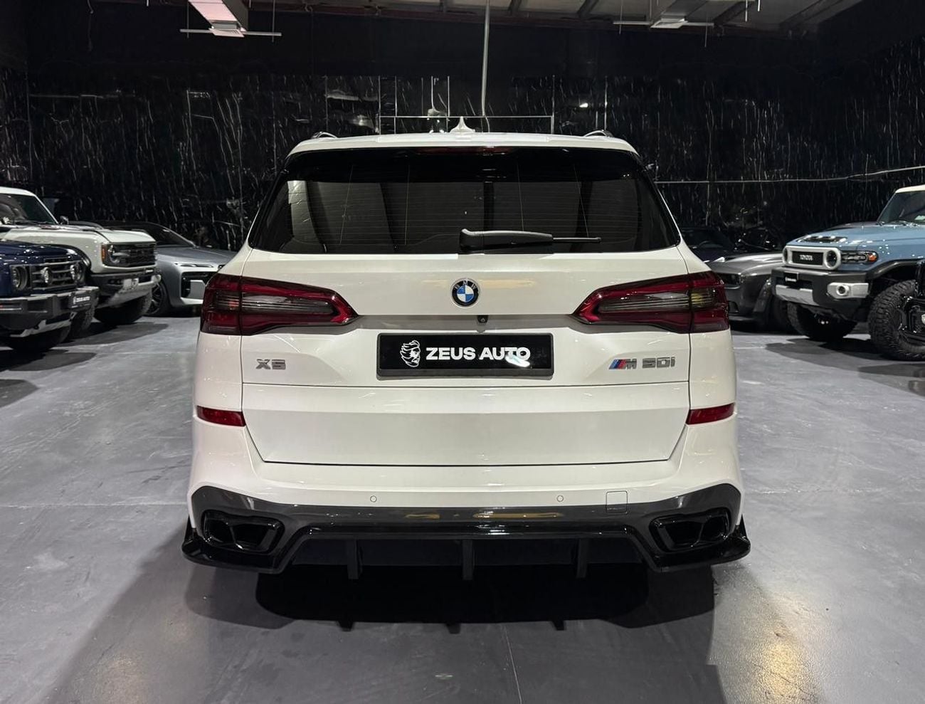 بي أم دبليو X5 M50i 4.4L