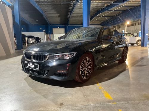 بي أم دبليو 330i M Sport | شامل الضمان | 0 ﺪﻔﻋﺓ ﺃﻮﻟﻯ