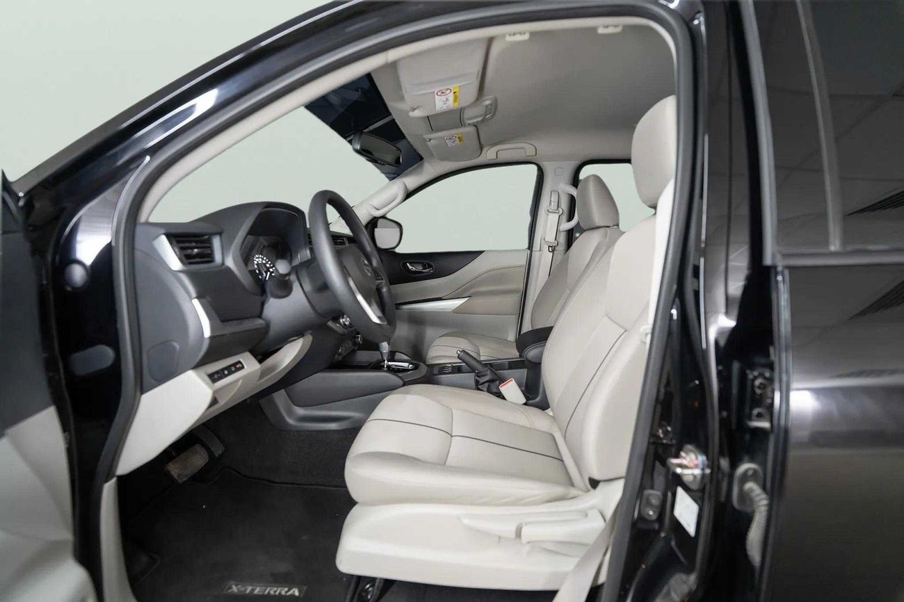 Nissan XTerra Titanium 2.5L RWD TITANIUM 2.5