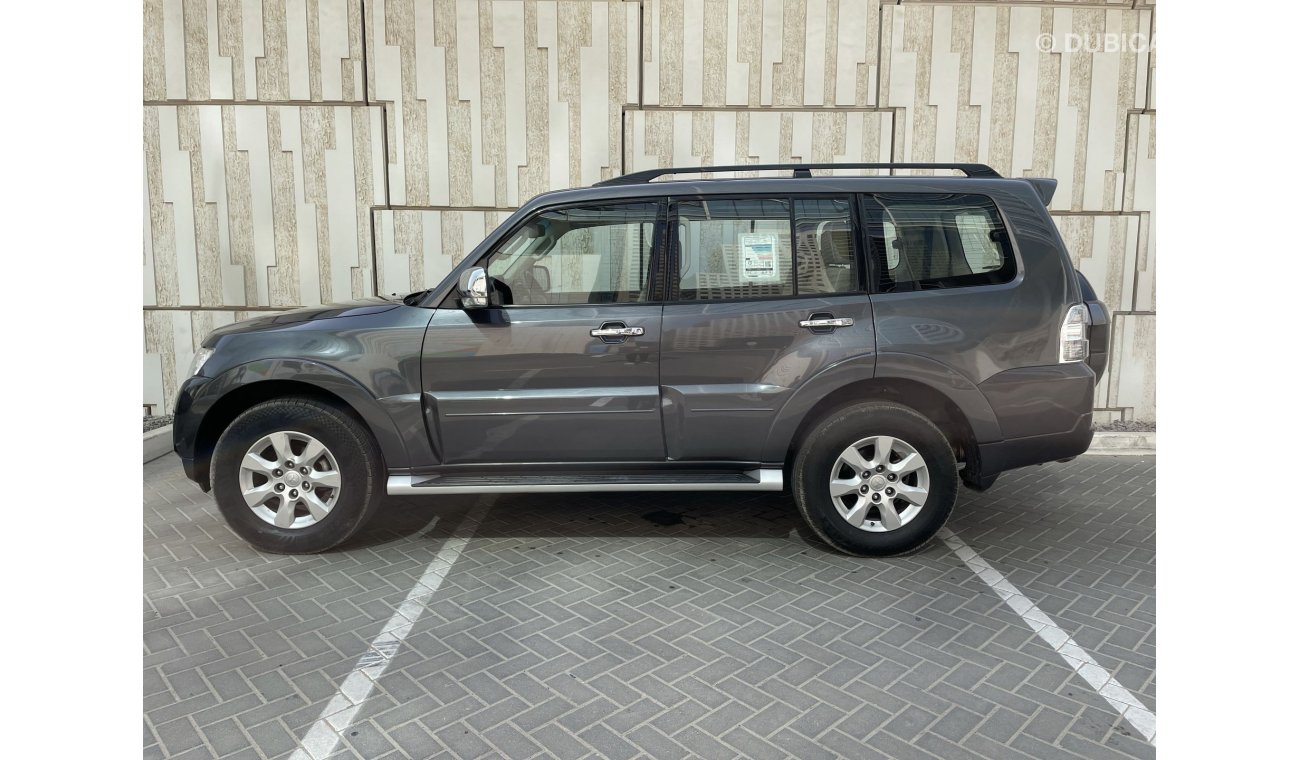 Mitsubishi Pajero MIDLINE S/R 3.5 | Under Warranty | Free Insurance | Inspected on 150+ parameters