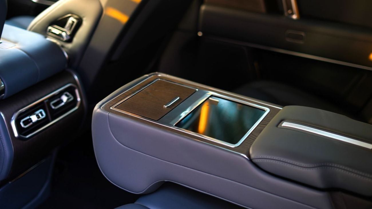 Dongfeng M Hero 917 2025 Dongfeng M-Hero 917 /  1.5L Hybrid ( Plug-In) / 65.8 kWh / Range (750 Km) / 804 Hp / Gcc Specs