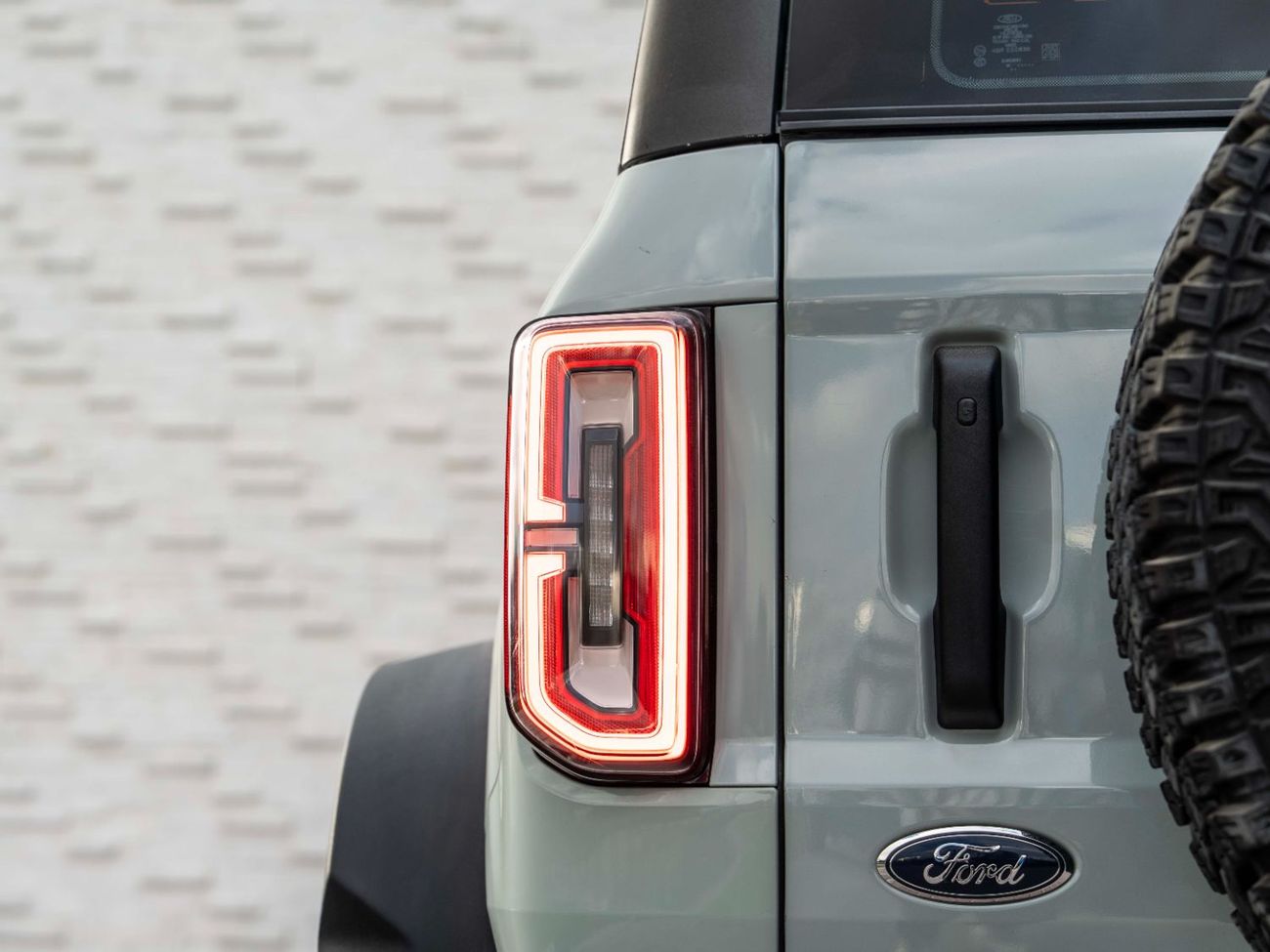 Ford Bronco Badlands 2.7L