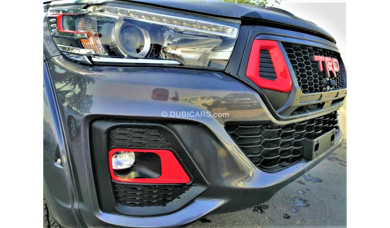 تويوتا هيلوكس هاي لوكس ريفو