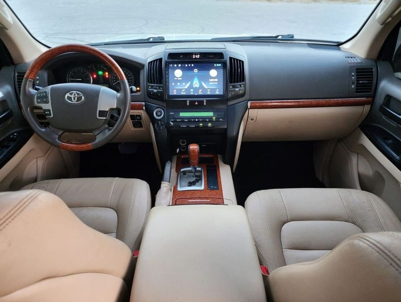 Toyota Land Cruiser GX.R V6