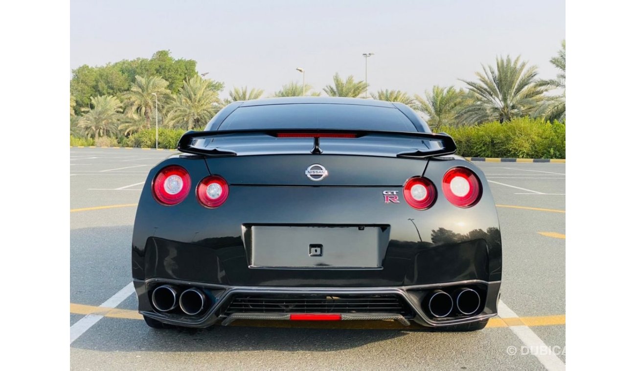 Nissan GTR NISSEN GTR 2013 BLACK EDITION