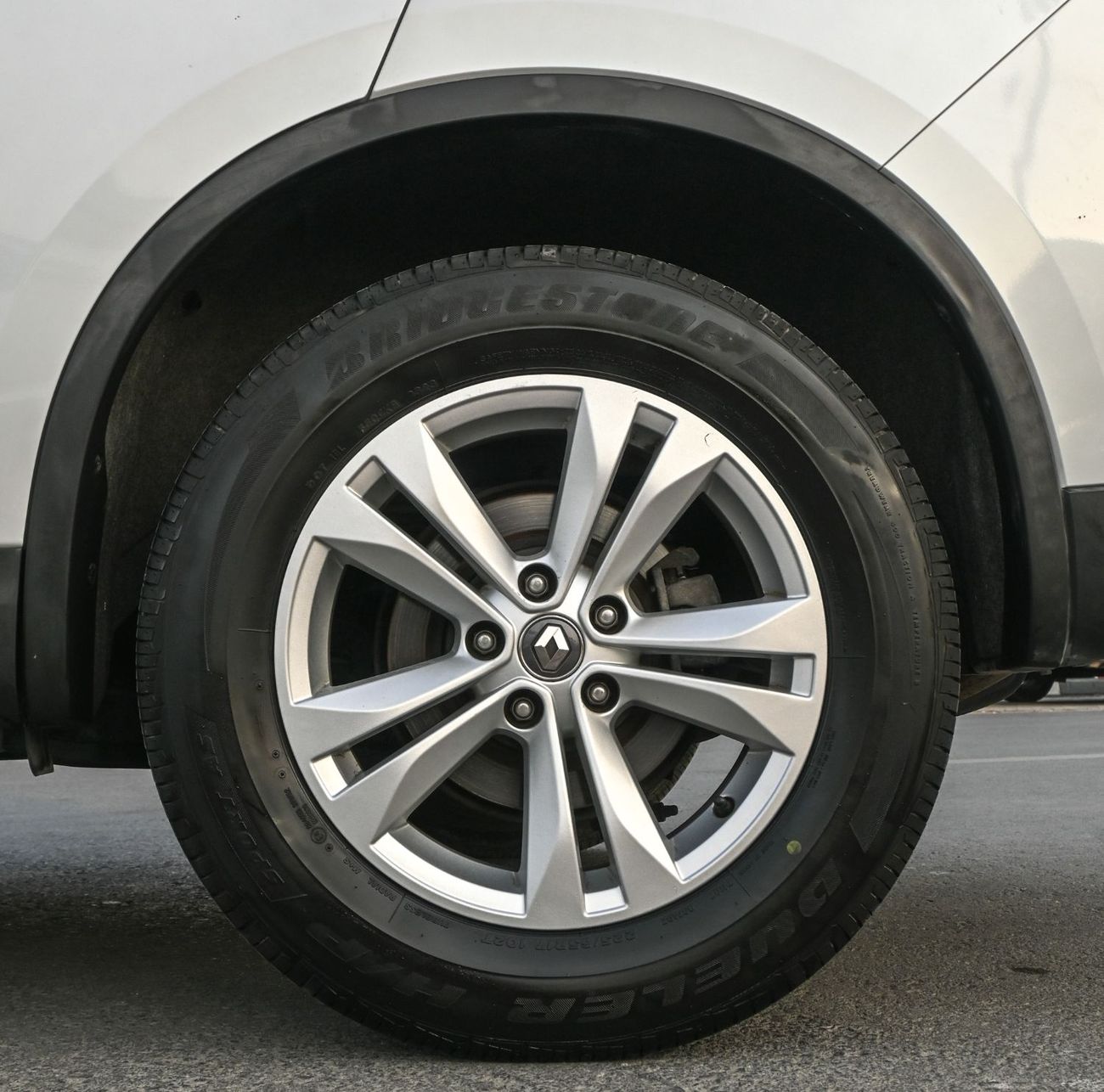 Renault Koleos 2.5L PE 2022 GCC IN EXCELLENT CONDITION