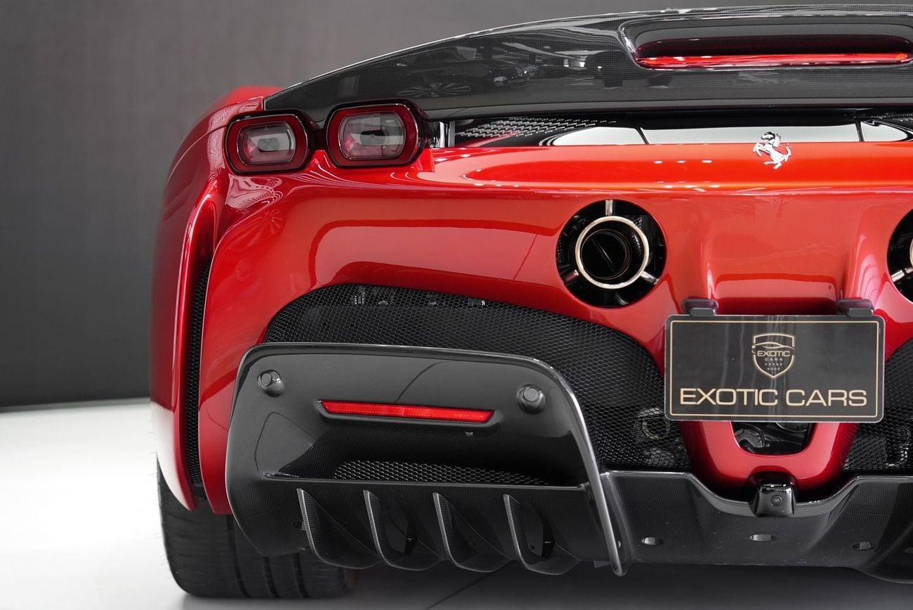 Ferrari SF90 STRADALE ASSETTO FIORANO