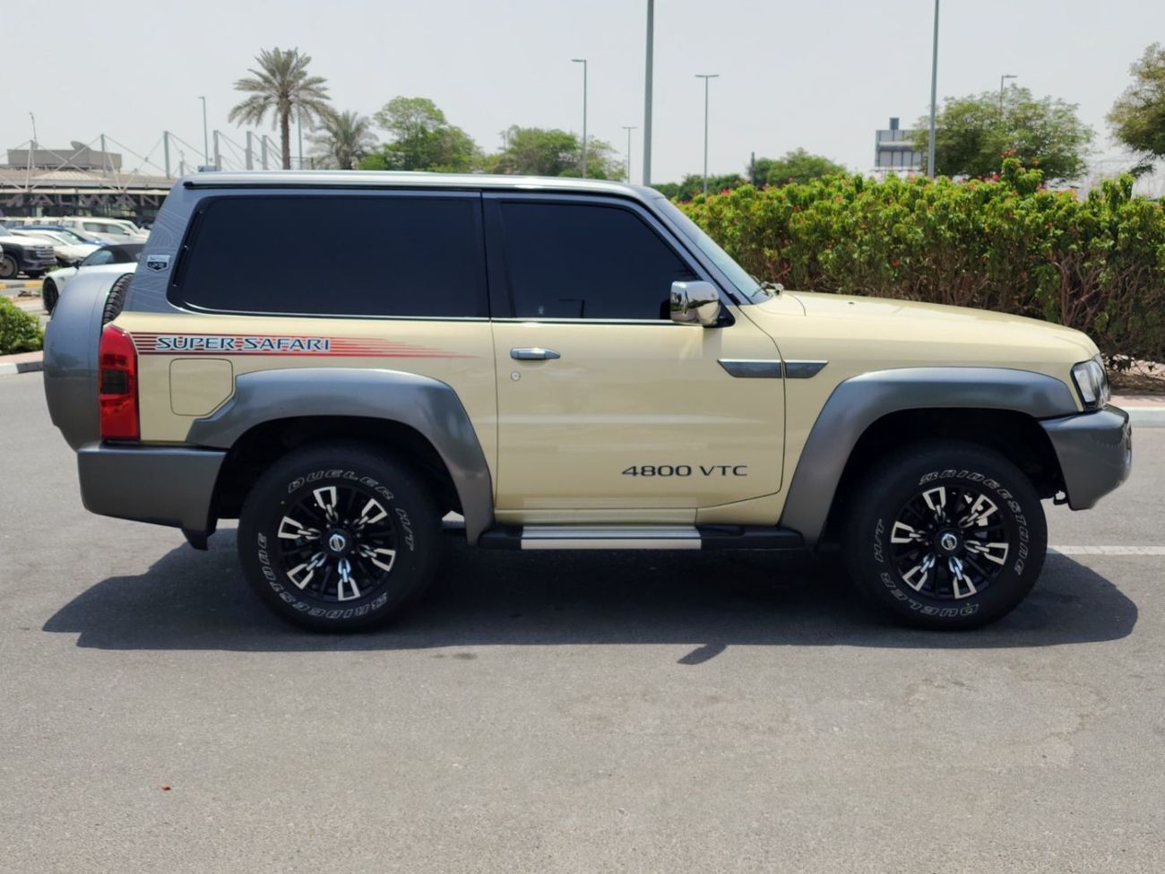 Nissan Patrol Super Safari 2-Doors | Automatic | Slightly Used | Under Official Dealer Warranty | Full Option