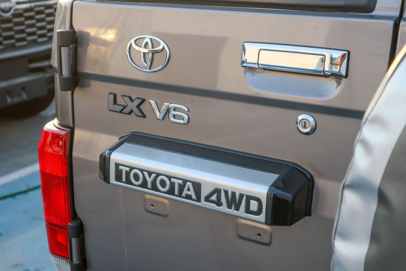 Toyota Land Cruiser 70 toyota land cruiser hardtop 4.0L 2024 model