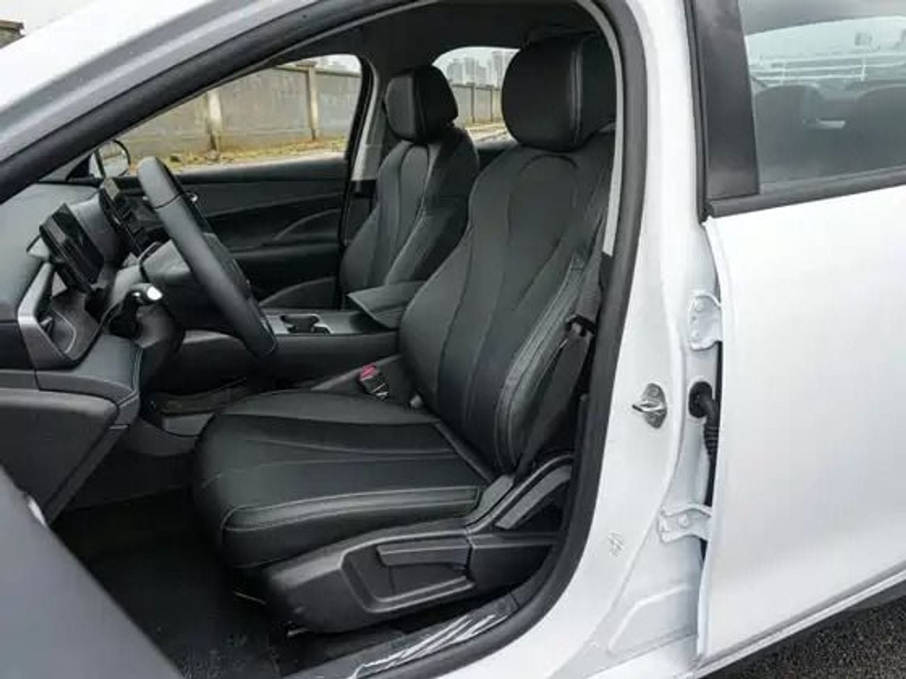 BYD Seal 05 STANDARD PHEV 128KM