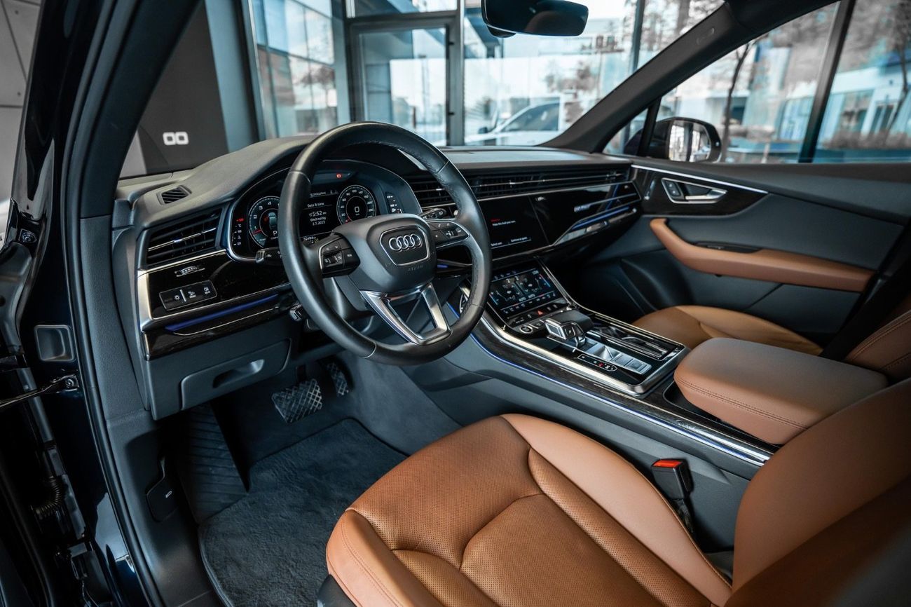 Audi Q7 55 TFSI | S-Line | 2021 | GCC Specs | Agency Warranty | Full Options