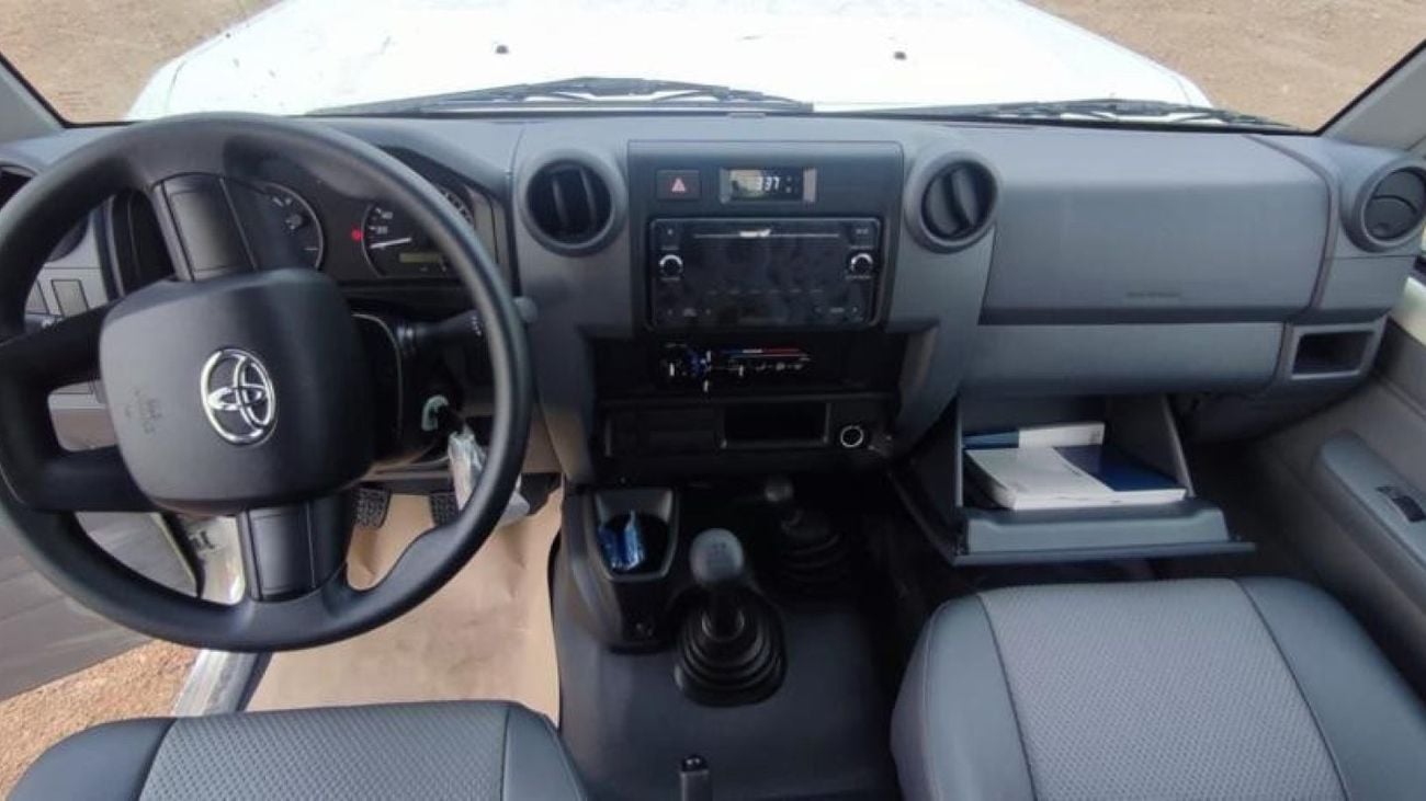 Toyota Land Cruiser TOYOTA LANDCRUISER DOUBLE CABIN ( HZJ79- D3)