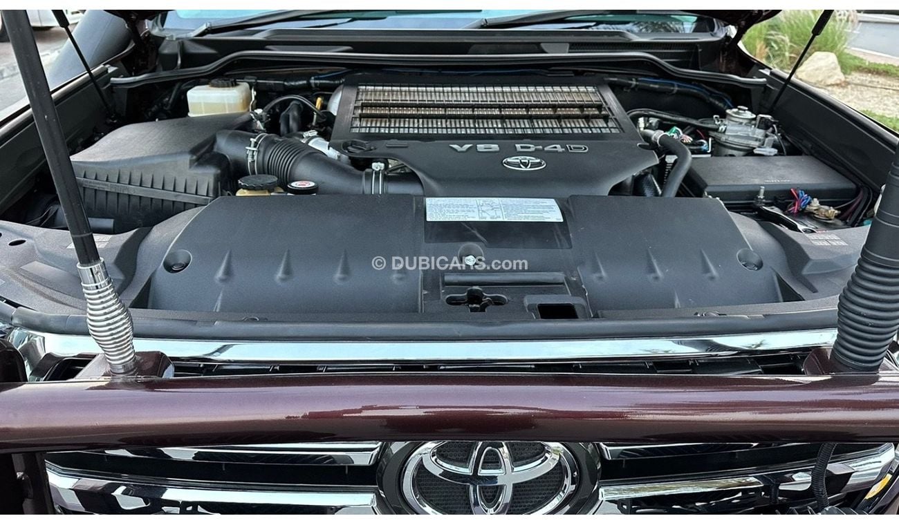 Toyota Land Cruiser 2016 Fully Modified Off-Road V8 4WD 4.5L Diesel Turbo AT [RHD] Premium Condition