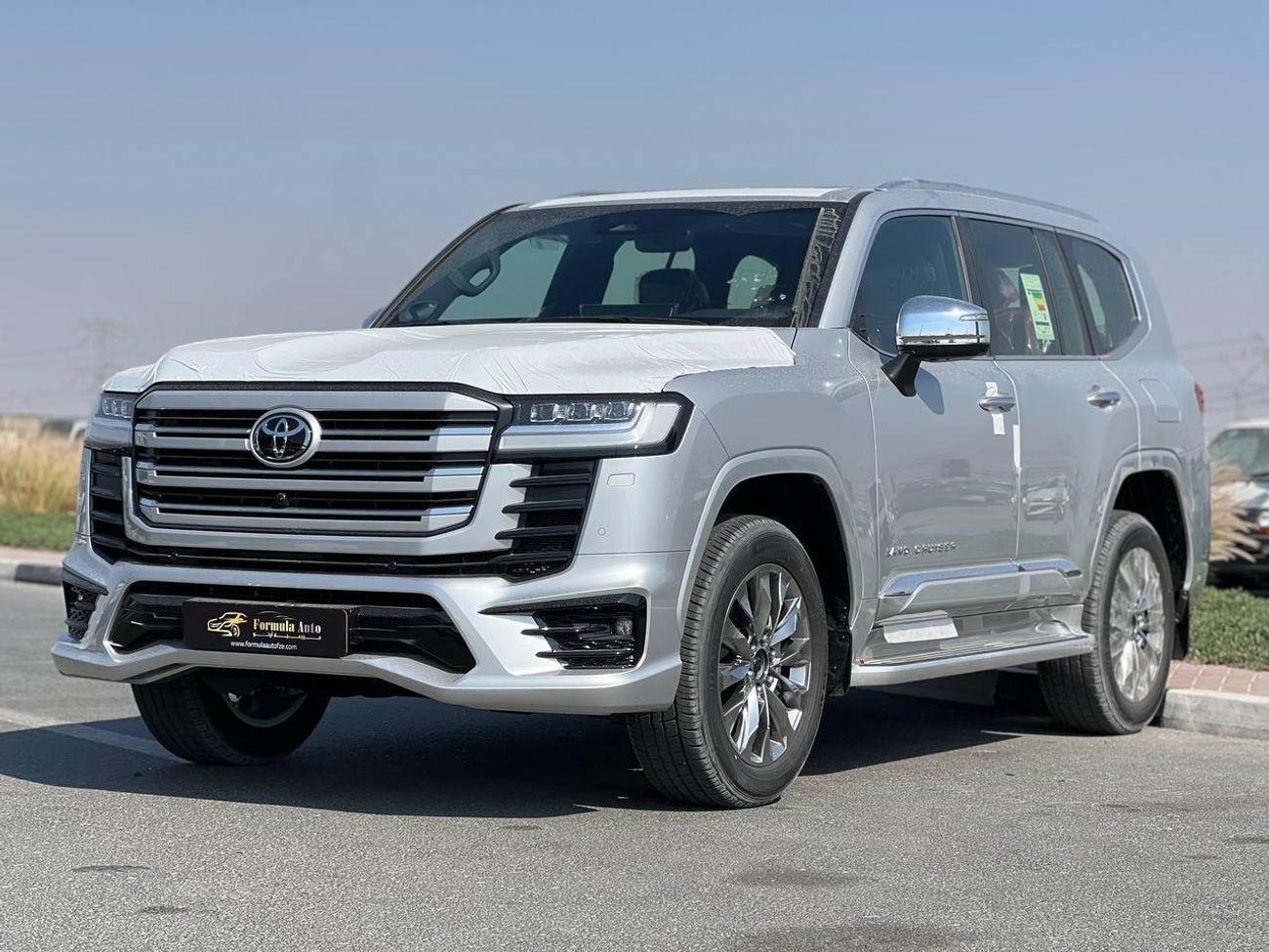 Toyota Land Cruiser VXR 3.3L DSL A/T // 2025 // FULL OPTION WITH RADAR , 360 CAMERA , LEATHER & POWER & COOLING SEATS //