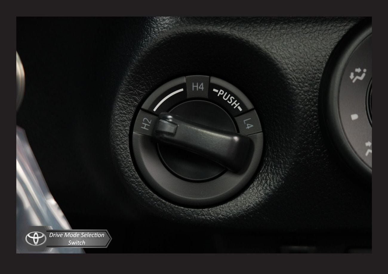 Toyota Hilux #Ke TOYOTA HILUX 2.7L 4X4 S/C MID M/T PTR 2026 Export Only