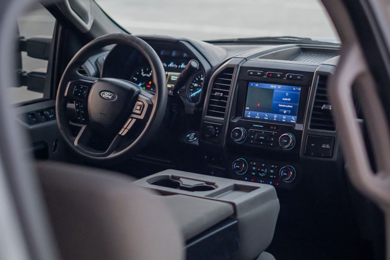 Ford F 350 SUPER DUTY XLT DOUBLE TIRE