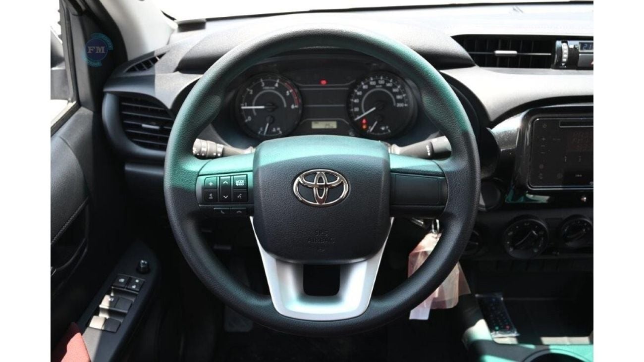 Toyota Hilux Double Cab DLX 2.4L Diesel