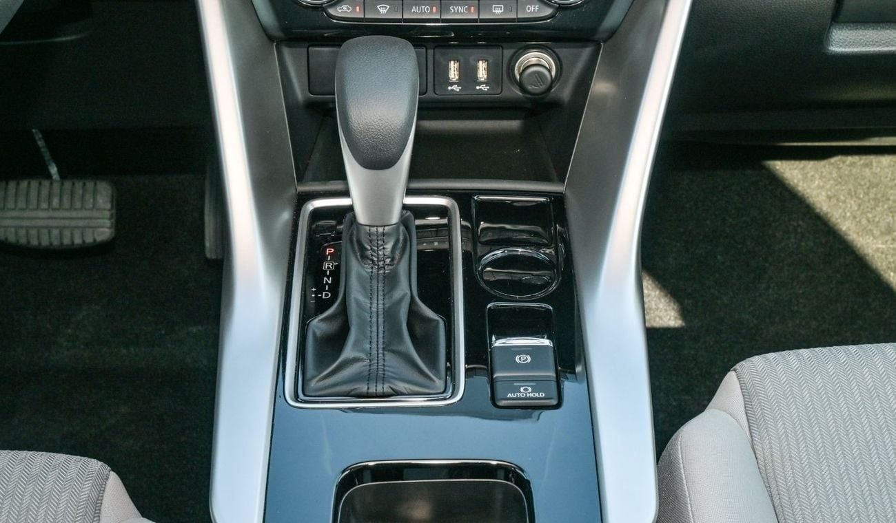 ميتسوبيشي إكلبس كروس Brand New Mitsubishi EclipseCrossMEDLINE 2025 Export 1.5L A/TPetrol |Grey/Beige|ECLIPSECROSS-GLS-ML