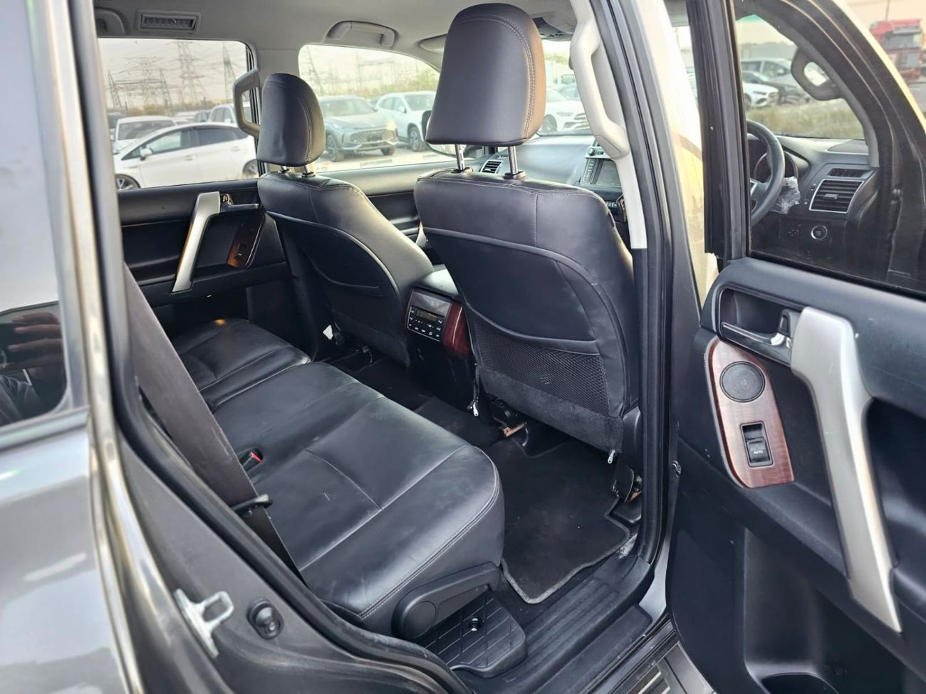 Toyota Prado Toyota prado 2016model 2.8 Diesel engine vx altitude colour Grey Transmission Automatic Interior Bla