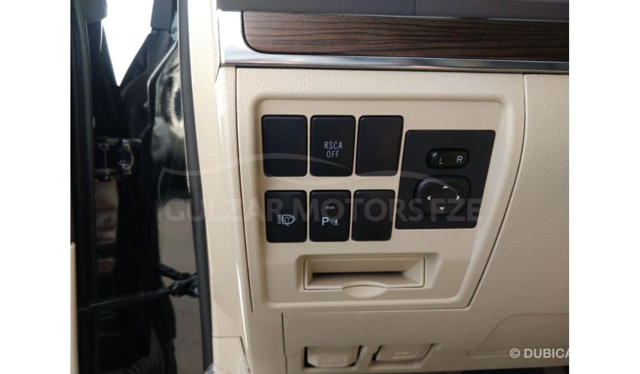 Toyota Land Cruiser 2020 4.6L VX with digital KM