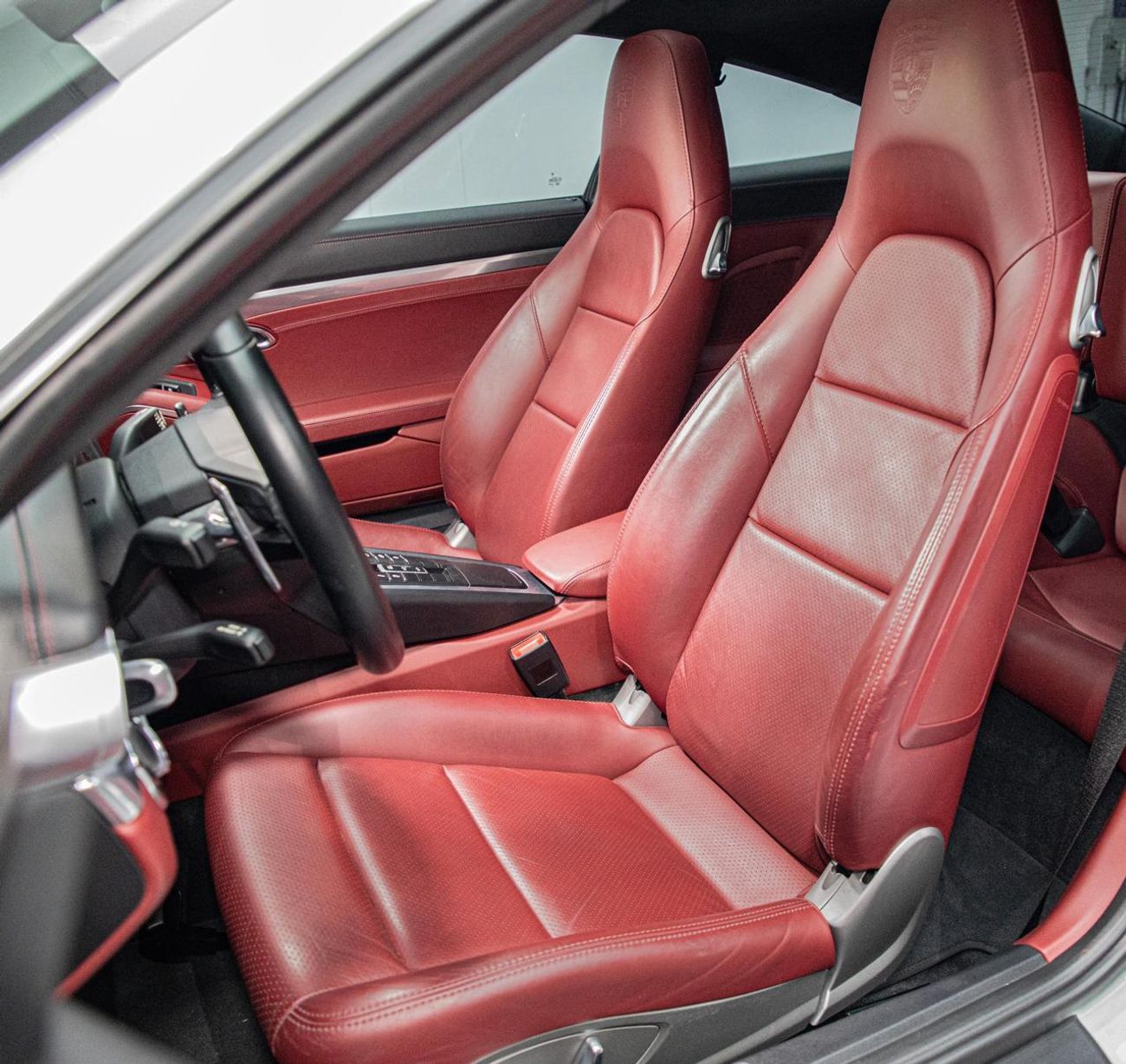 Porsche 911 Carrera 3.0L (380 HP) Coupe Sports Exhaust System • Porsche Warranty • GCC