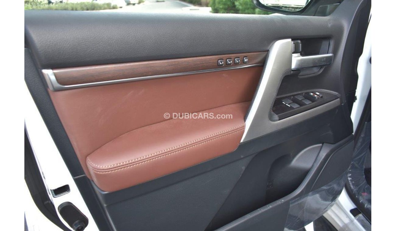 تويوتا لاند كروزر 200 VX V8 4.5L DIESEL AUTOMATIC TRANSMISSION EXECUTIVE LOUNGE