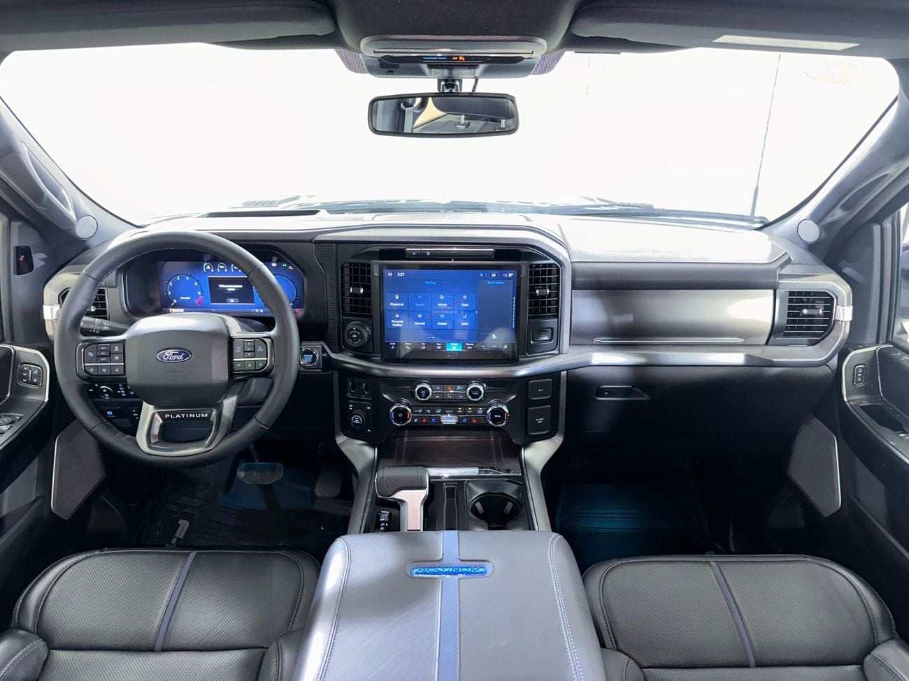فورد F 150 PLATINUM /1825 /AL TAYER MOTORS/AL QOUZ SHOWROOM