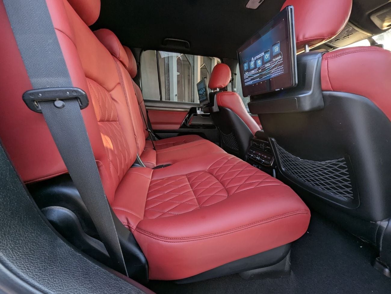 Toyota Land Cruiser  4.0L Completely Modified Exteriorly & Interiorly to 2025 model Year V6 1GR Petrol Engine Automat
