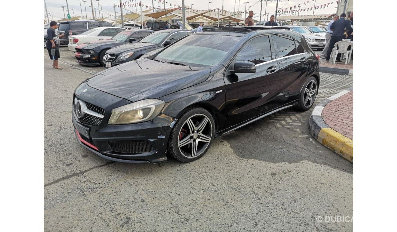 Mercedes-Benz A 250 Mercedes-Benz GCC  2014 model in excellent condition