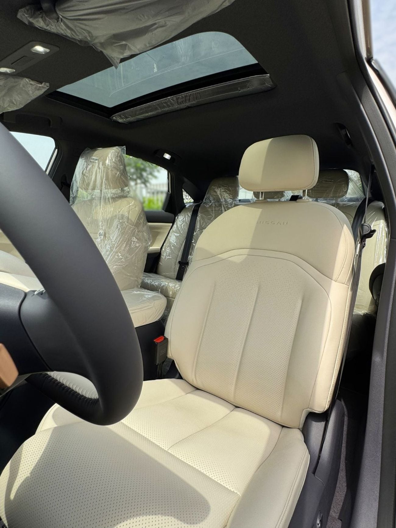 نيسان N6 Nissan N6 180 Max 2025 – Plug-in Hybrid