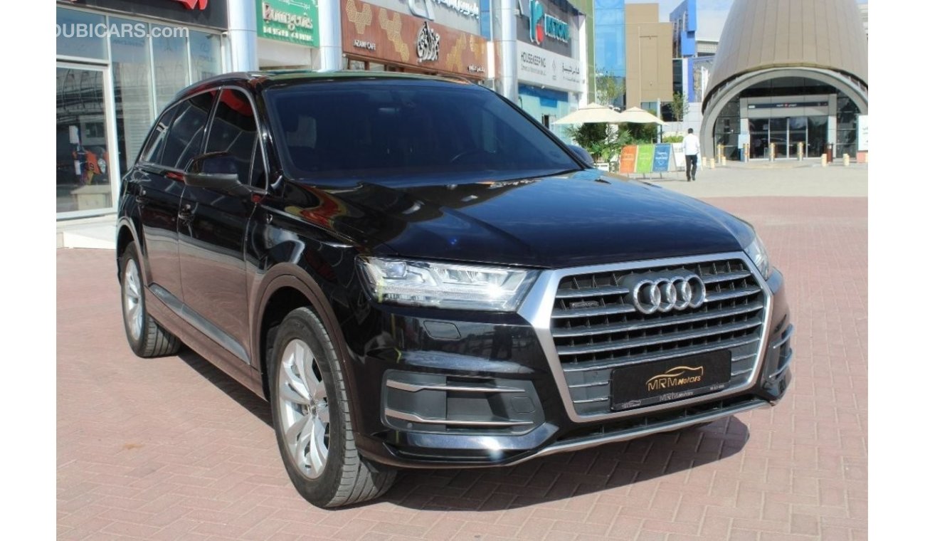 Used Audi Q7 2019 for sale in Dubai 575114