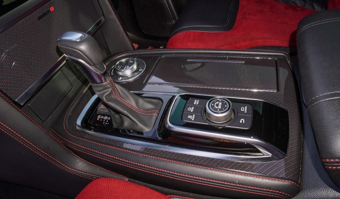 Nissan Patrol Nismo  V8