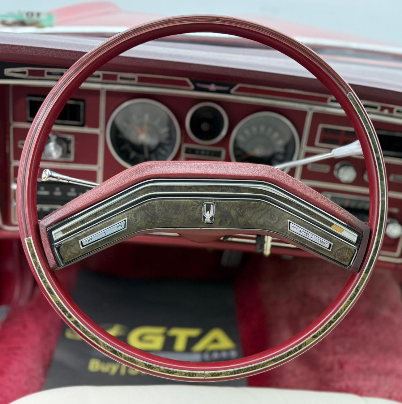 Ford Thunderbird Coupe 1976 Ford Thunderbird, Classic & Rare, Fully serviced, All service invoices Available