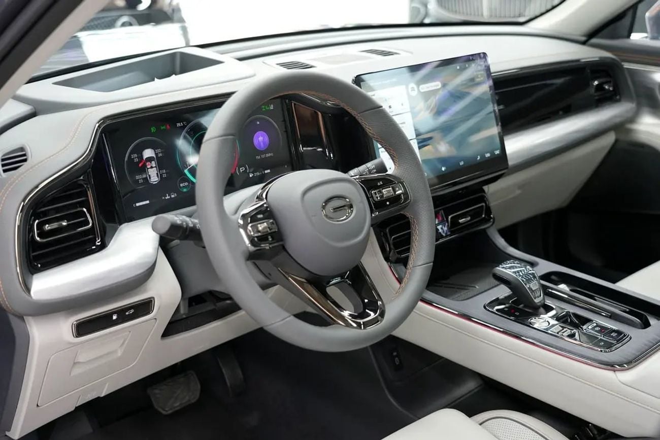 جي إي سي GS 8 2.0T GX (4WD) Traveller GX | GCC 0km | 5 Years Agency Warranty