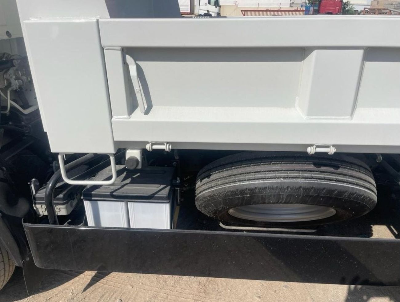 إيسوزو NMR Isuzu NMR85E2S Dump Truck 4x2