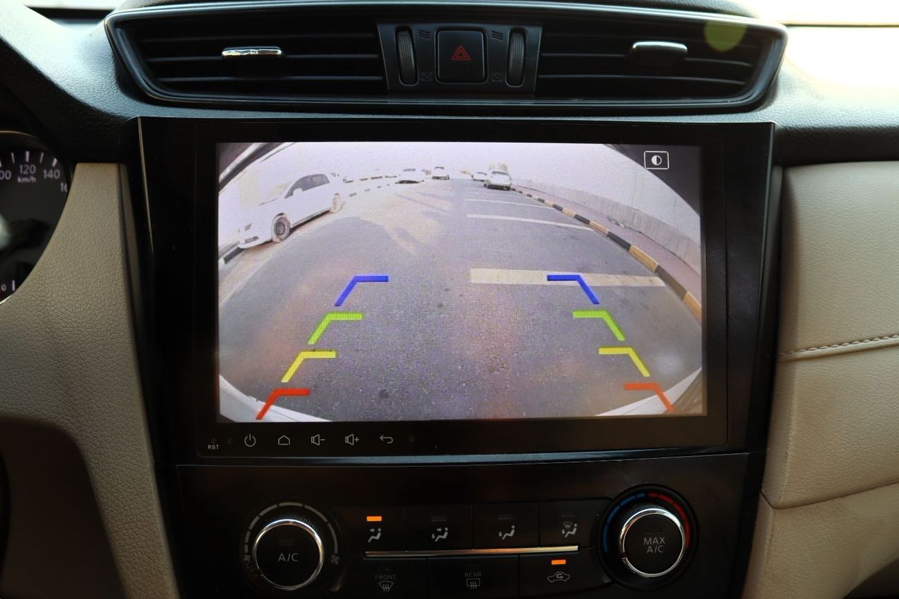 Nissan XTrail ACCIDENTS FREE - GCC - PERFECT CONDITION INSIDE OUT - BASE