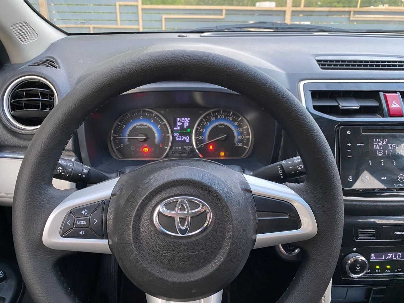 Toyota Rush EX