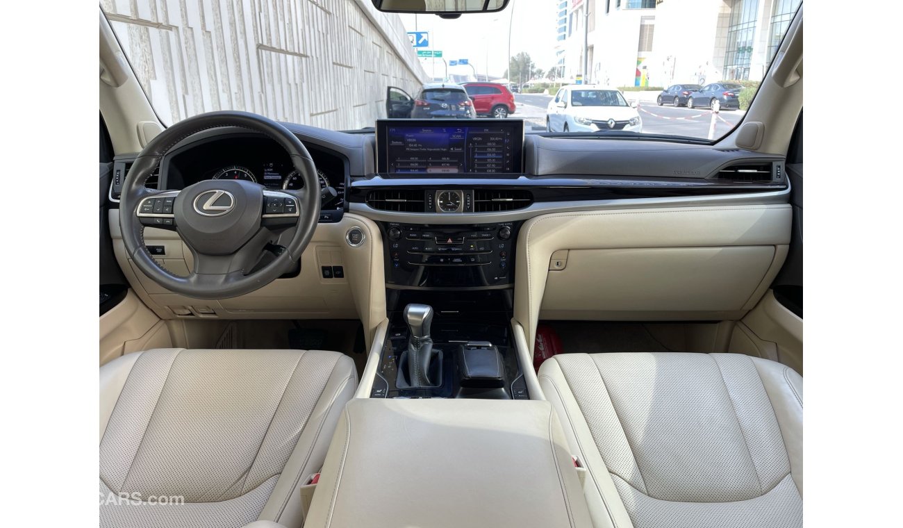 Lexus LX 570 5700