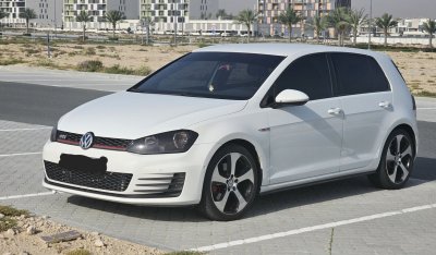 فولكس واجن جولف GTI