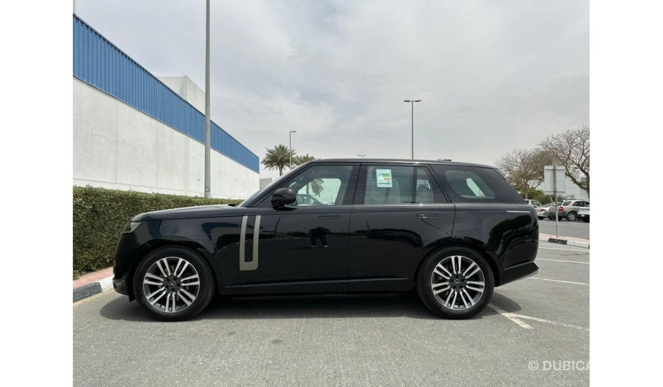 Land Rover Range Rover SE SE GCC SPEC UNDER WARRANTY AND SERVICE CONTRACT