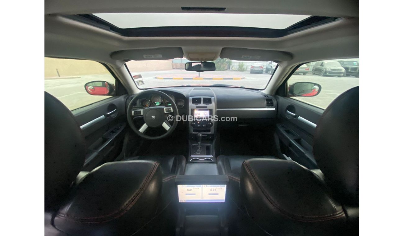 دودج تشارجر