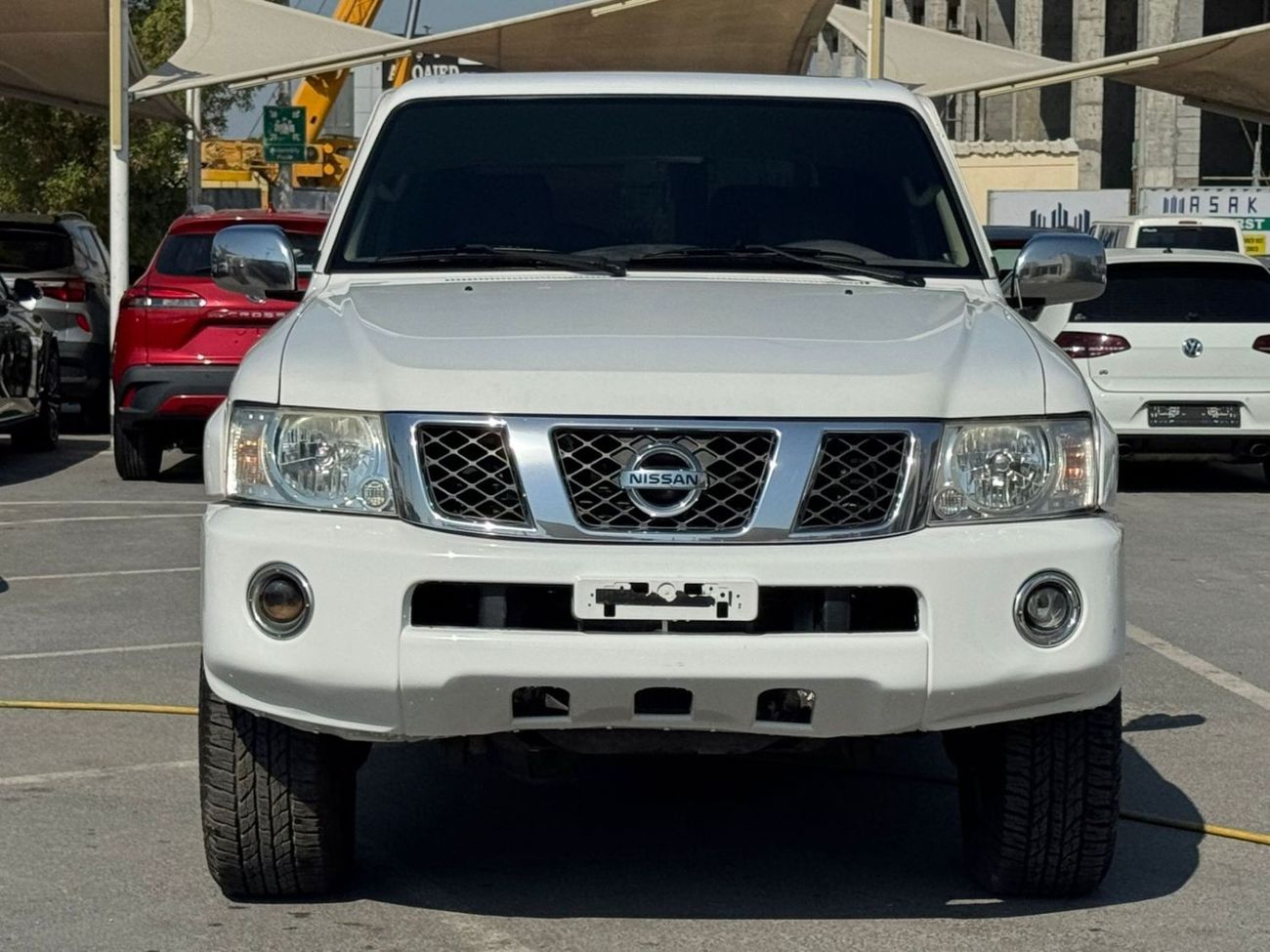 Nissan Patrol Safari NISSAN PATROL SAFARI 2016 GCC FULL OPTION PERFECT CONDITION
