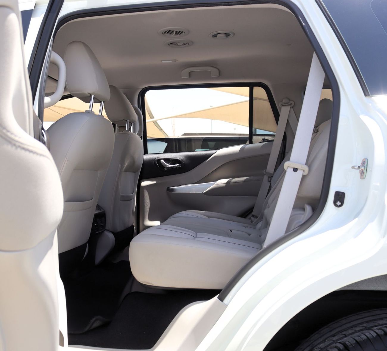 Nissan X Terra SE - 4WD