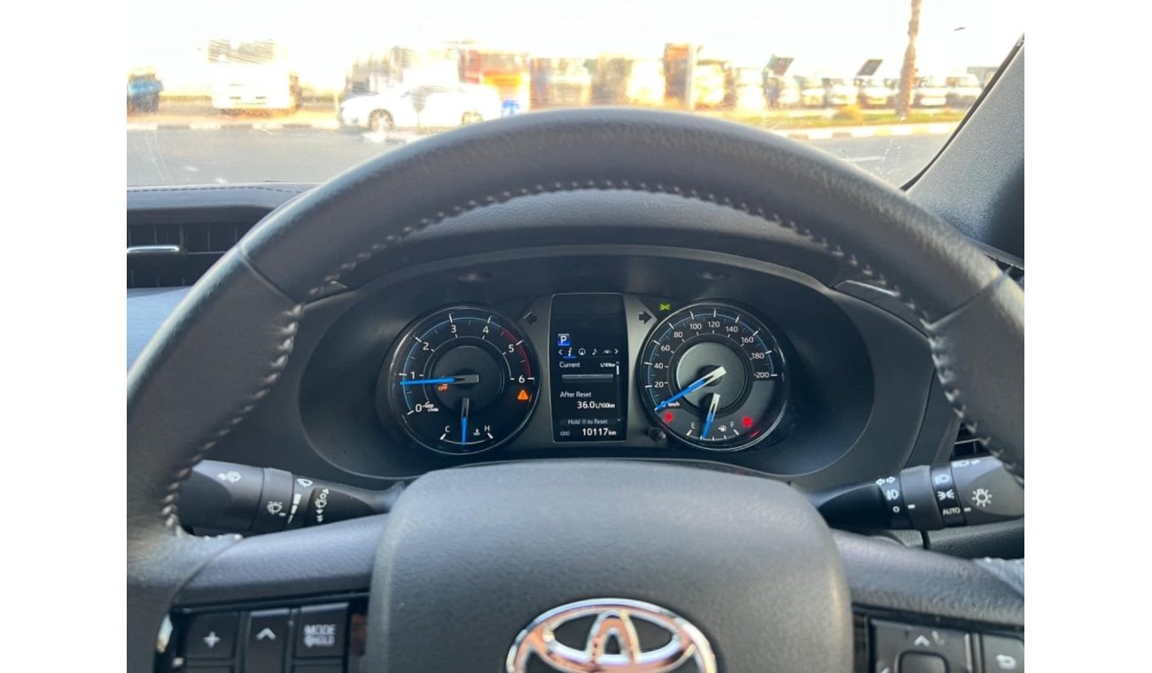 تويوتا هيلوكس Hilux 2021  2.8 diesel