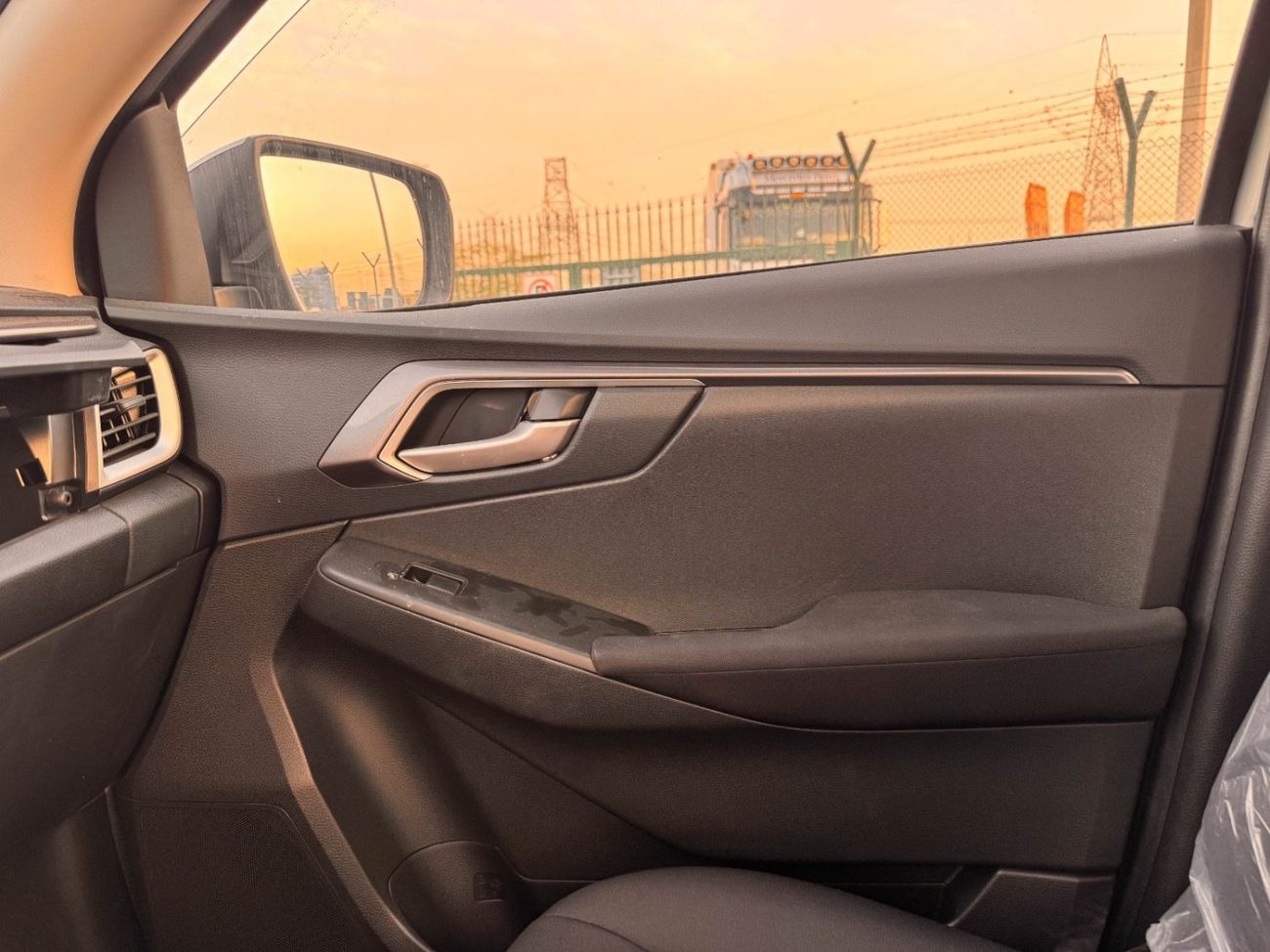 إيسوزو D ماكس ISUZU D-MAX SINGLE CAB 4*2 1.9L DIESEL 2026 MODEL