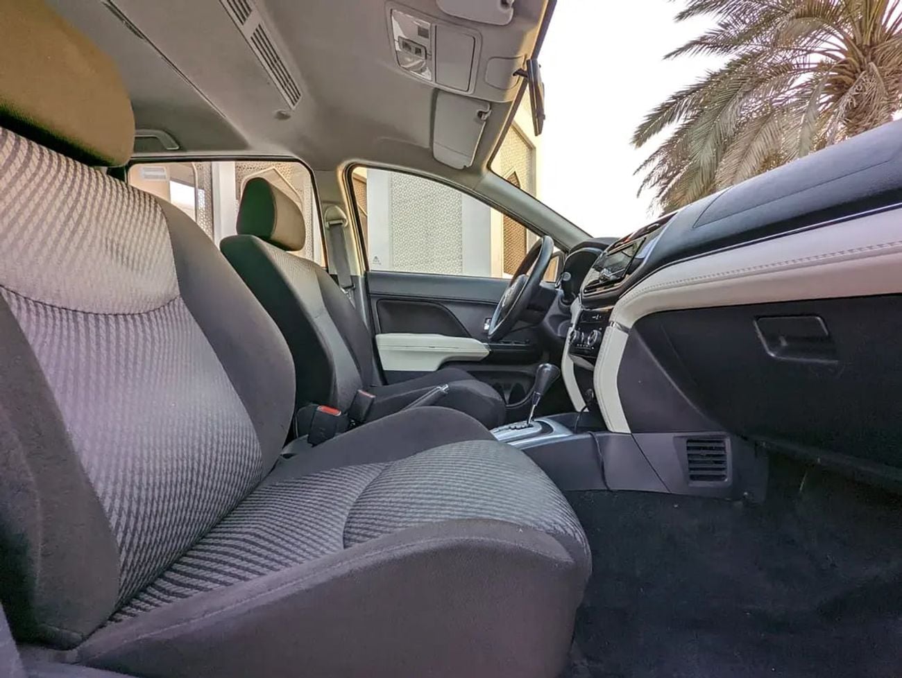 تويوتا راش GCC EX Prestine Condition Low KM Perfect Family 7 Seat SUV